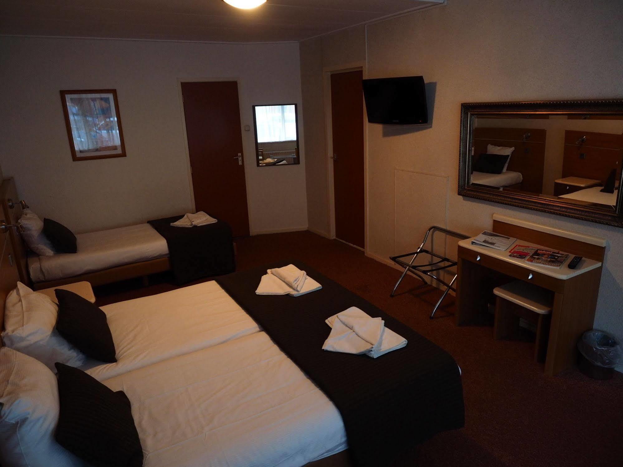 Hotel 'T Anker Leeuwarden Zewnętrze zdjęcie